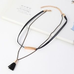 Short Necklace - Double Layer - Black & Gold (014)
